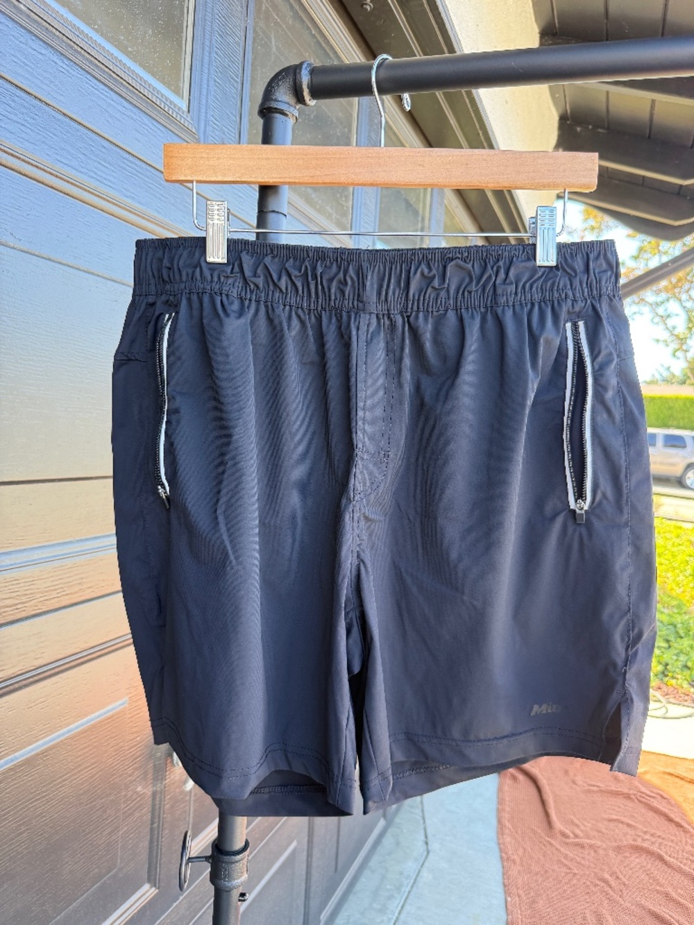 Used! Men's Mitre XL Black Performance Training Shorts Zip Pockets Drawstring
